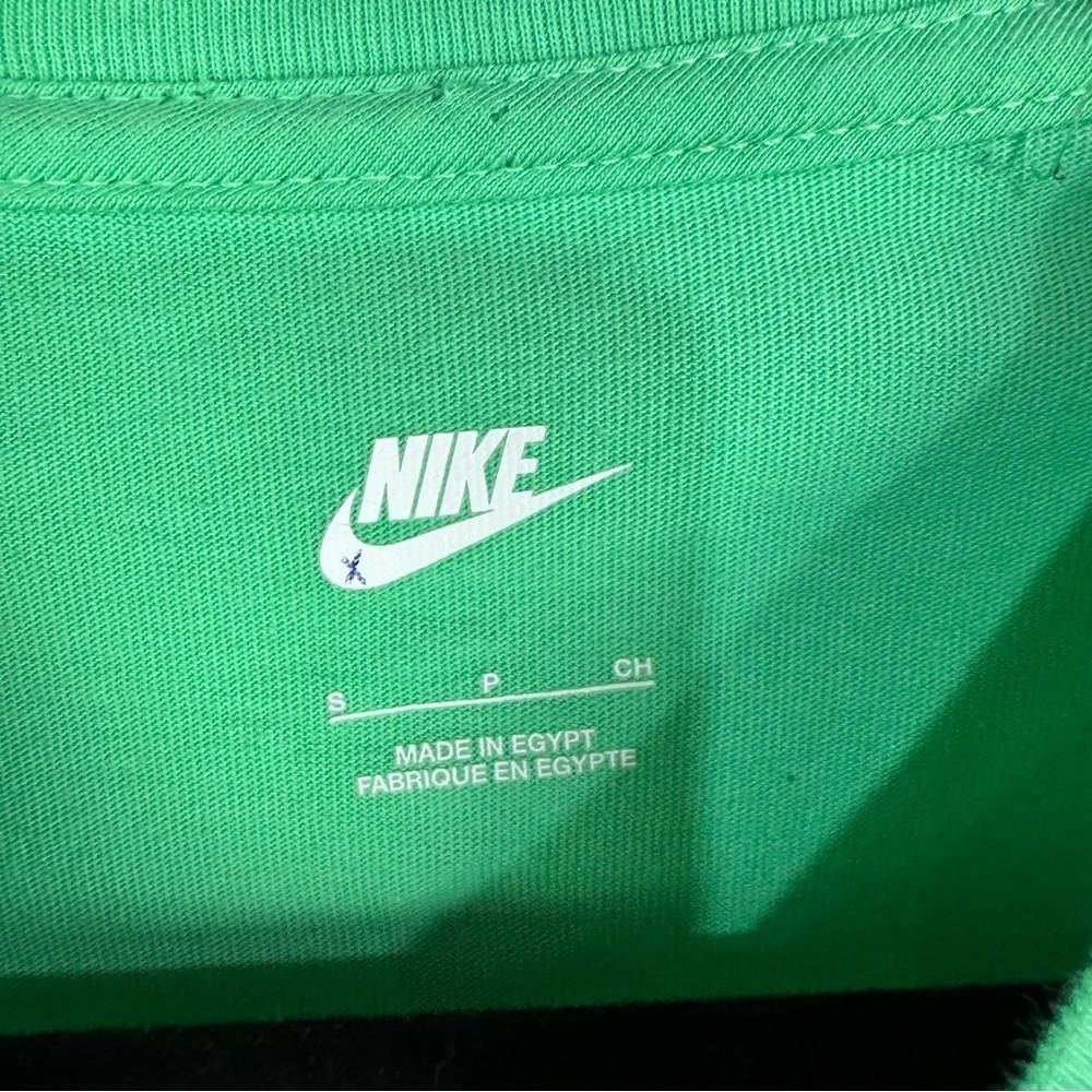 Nike Green Splat Blob Short Sleeve Graphic Tee Art to Wear Streetwear - Picture 5 of 5